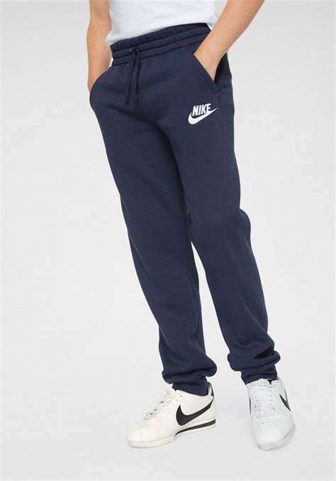 nike tshirt schuhe hose jogginhose unterhose|Nike Factory Stores.